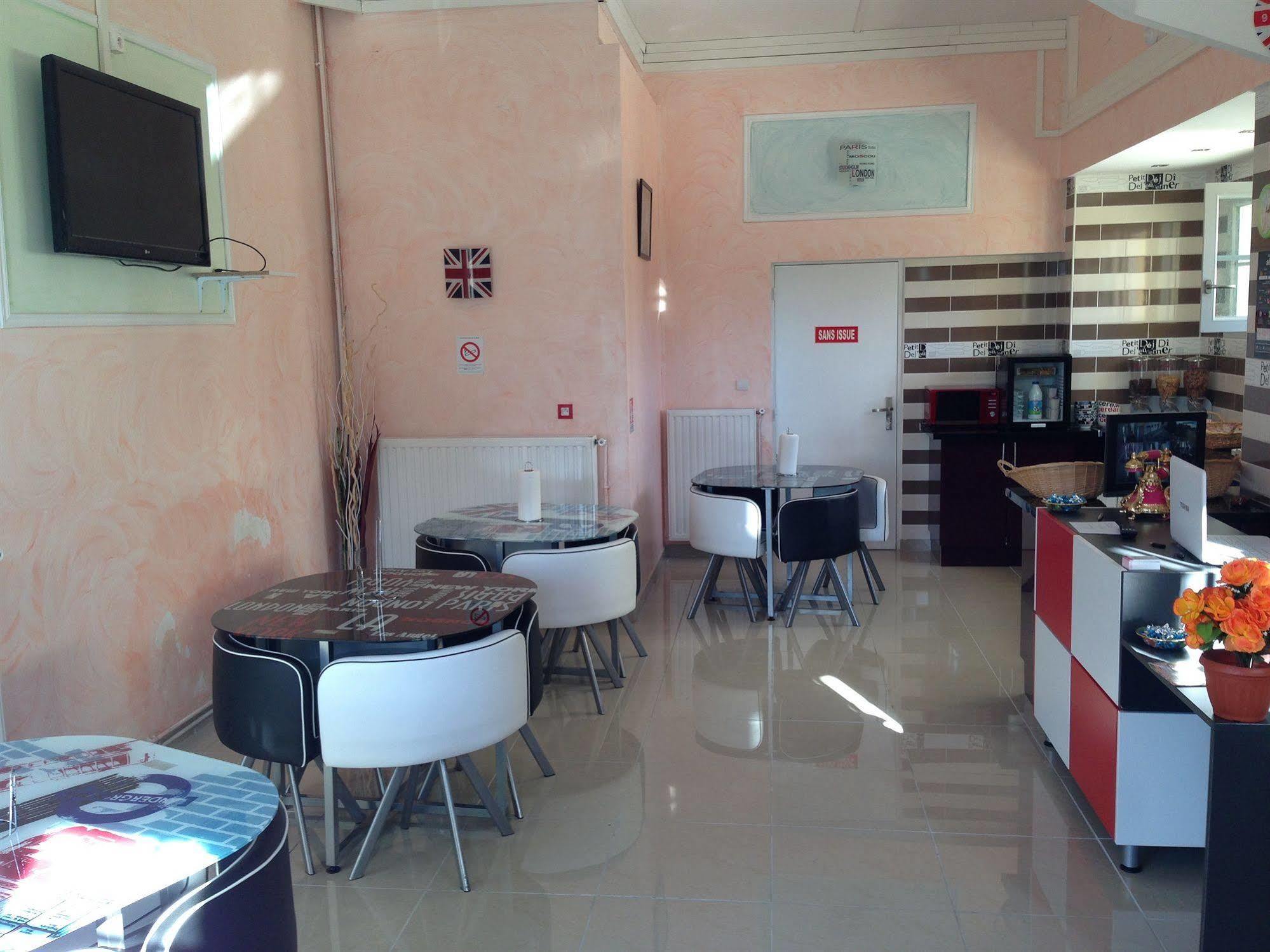 جوانيه - كلان Family Hotel - Site Du Parc المظهر الخارجي الصورة